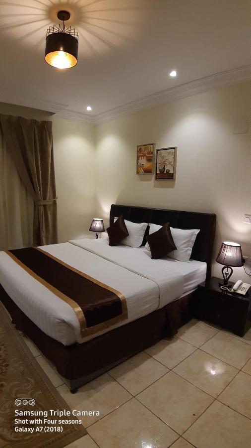 Al Rawda - Hotel Tabuk Bagian luar foto