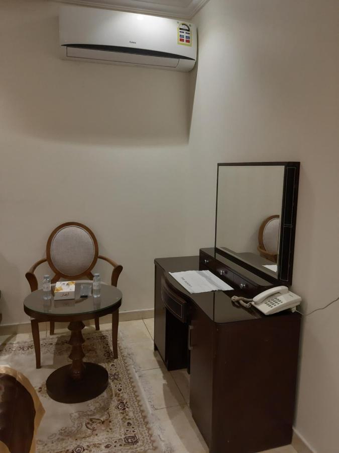 Al Rawda - Hotel Tabuk Bagian luar foto