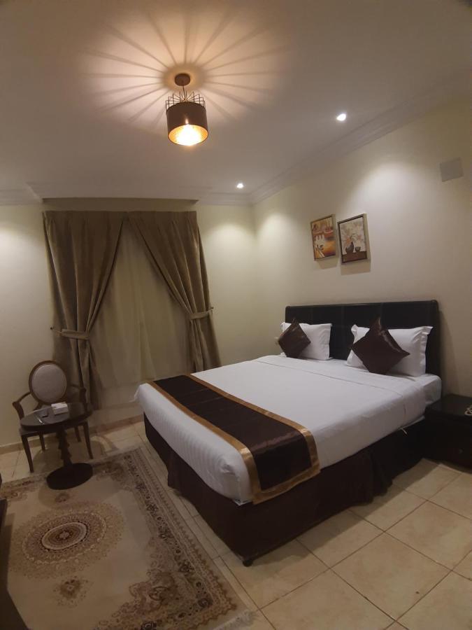 Al Rawda - Hotel Tabuk Bagian luar foto